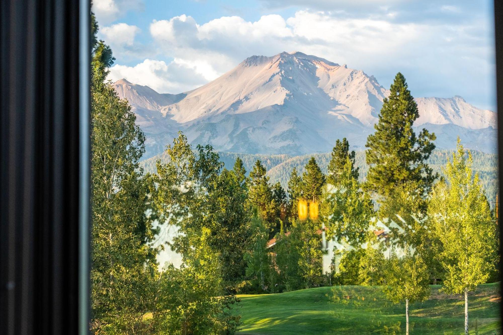 Mount Shasta Resort Экстерьер фото